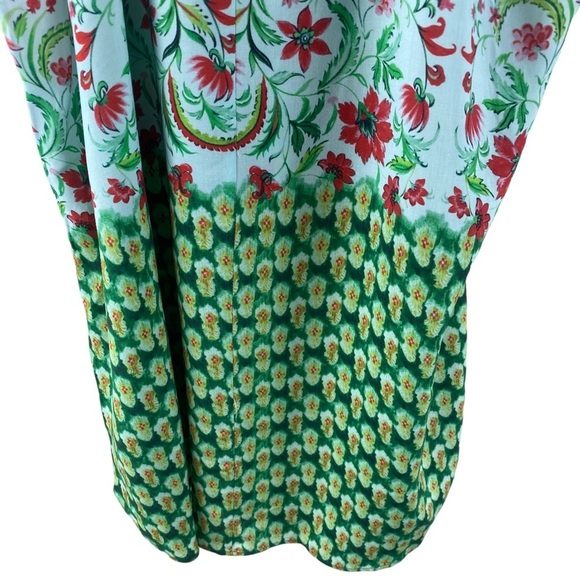 Sundance Floral Scoop Neck Tank Size Medium - Picture 9 of 12